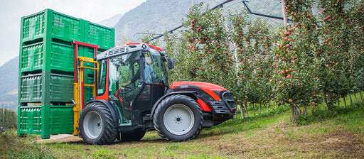 Ilmer K2-D hefmast tilt fruitkisten in de boomgaard