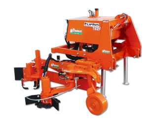 Rinieri Turbo PRT rotorschoffel op de Turbo EVO werktuigdrager